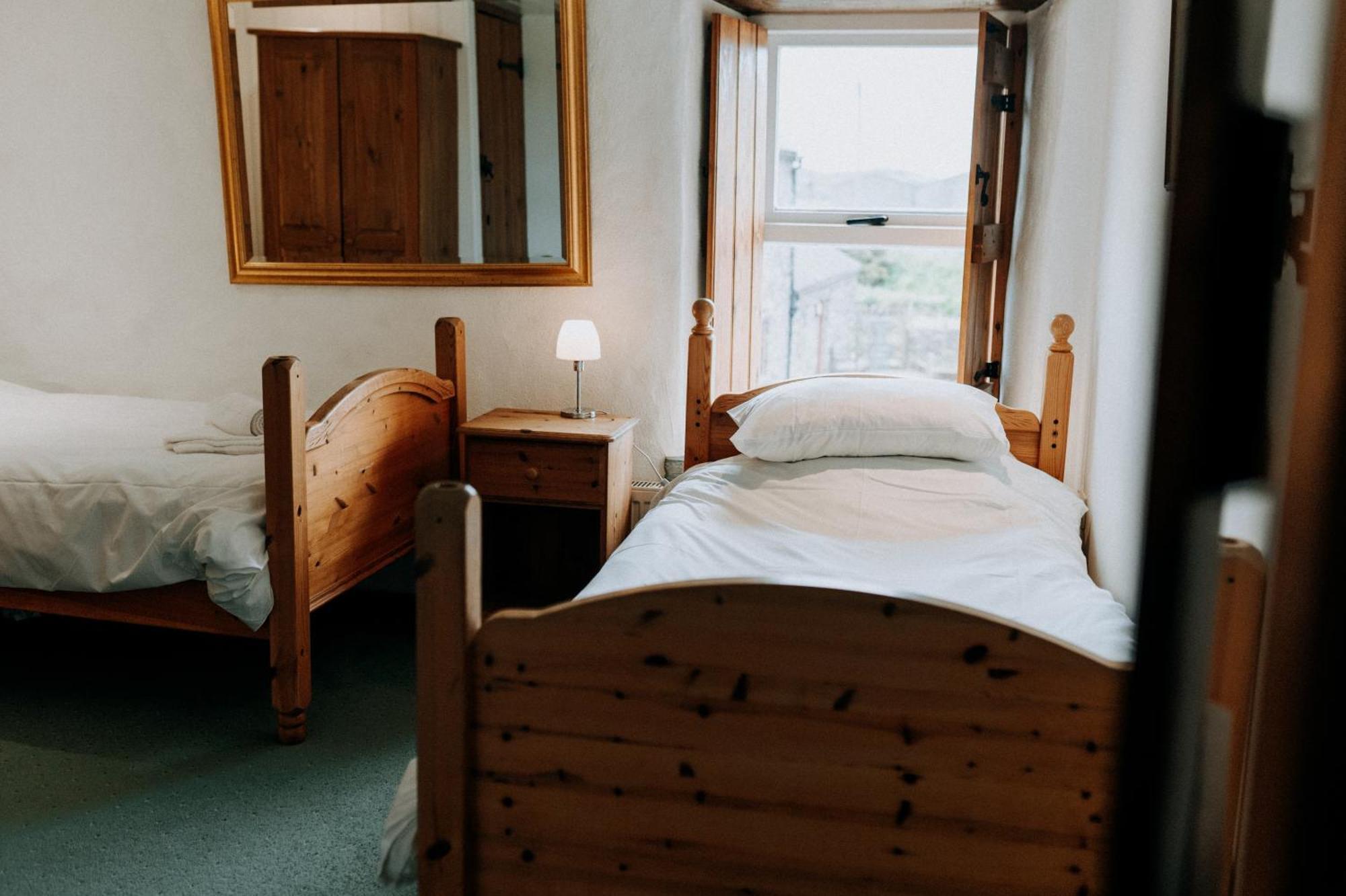 Treleddyn Farmhouse セント・デイビッズ エクステリア 写真